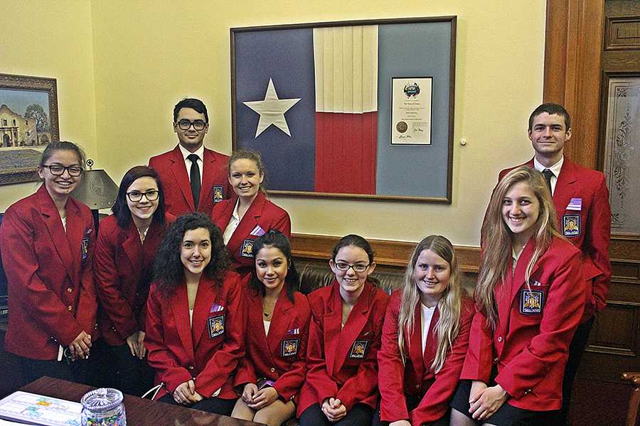Ready, set, win \\ Taking 10 students to state competition, SkillsUSA sponsor David Lanmans team brought home five medals and a state champion, senior Christie Reid.